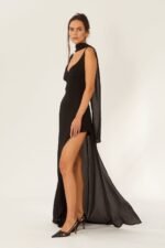 Apphia V-neck Backless Slit Maxi Dress - Image 4