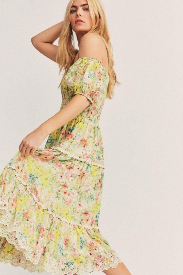 Brianna Printed Lace Trimed Midi Dress - Image 3