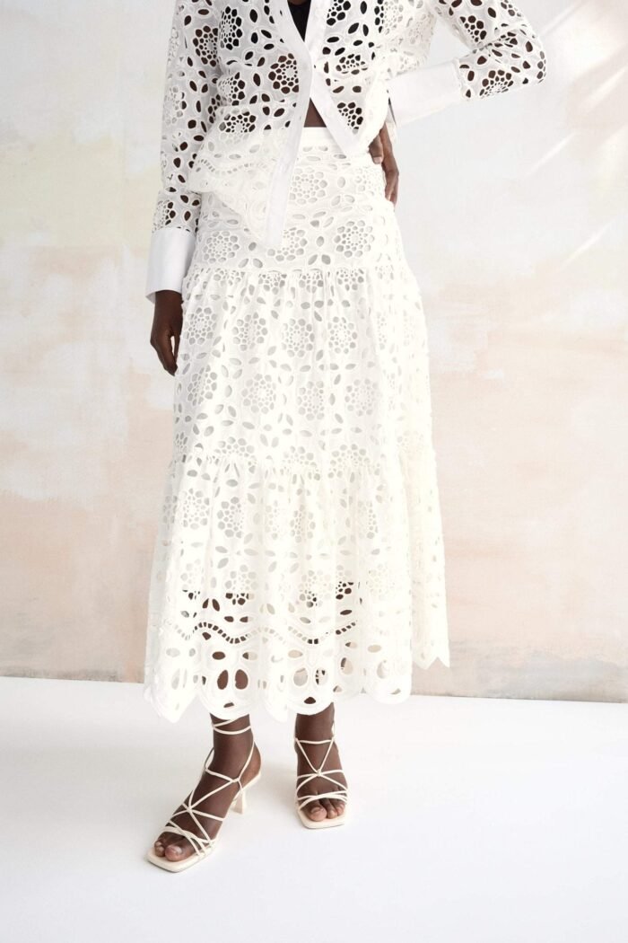 Elsie Embroidered Lace Set - Image 4