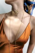 Flower Metal Chain Necklace - Image 2