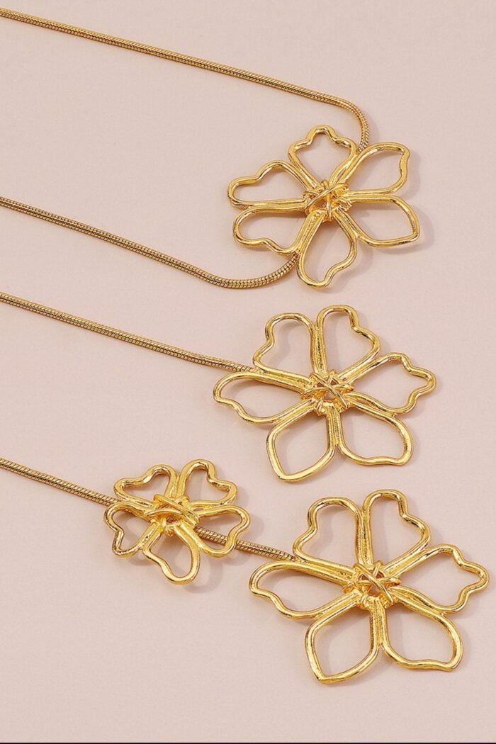 Flower Metal Chain Necklace - Image 6