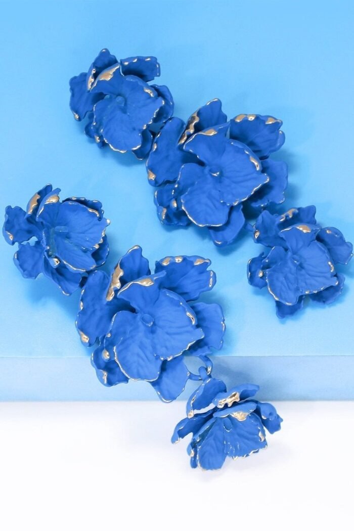 Phyllis Varnish Flower Earrings - Image 7