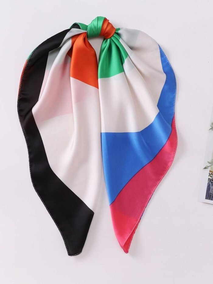 Sandra Abstract Print Headscarf - Image 3