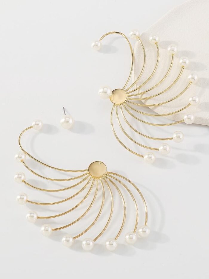 Sigrid Pearl Metal Earrings - Image 1