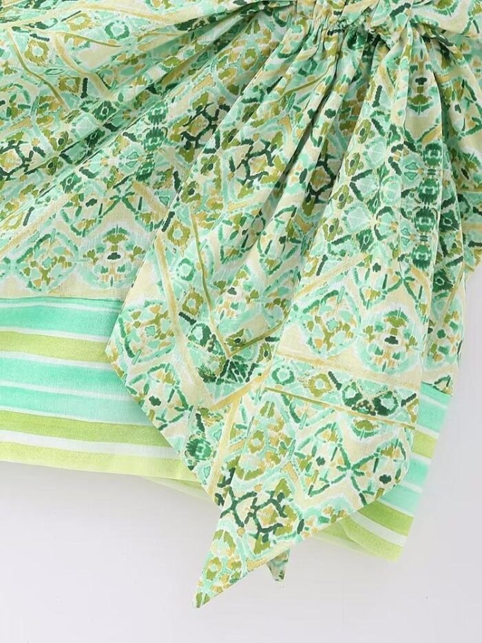 Val Retro Printed Wrap Mini Skirt - Image 3