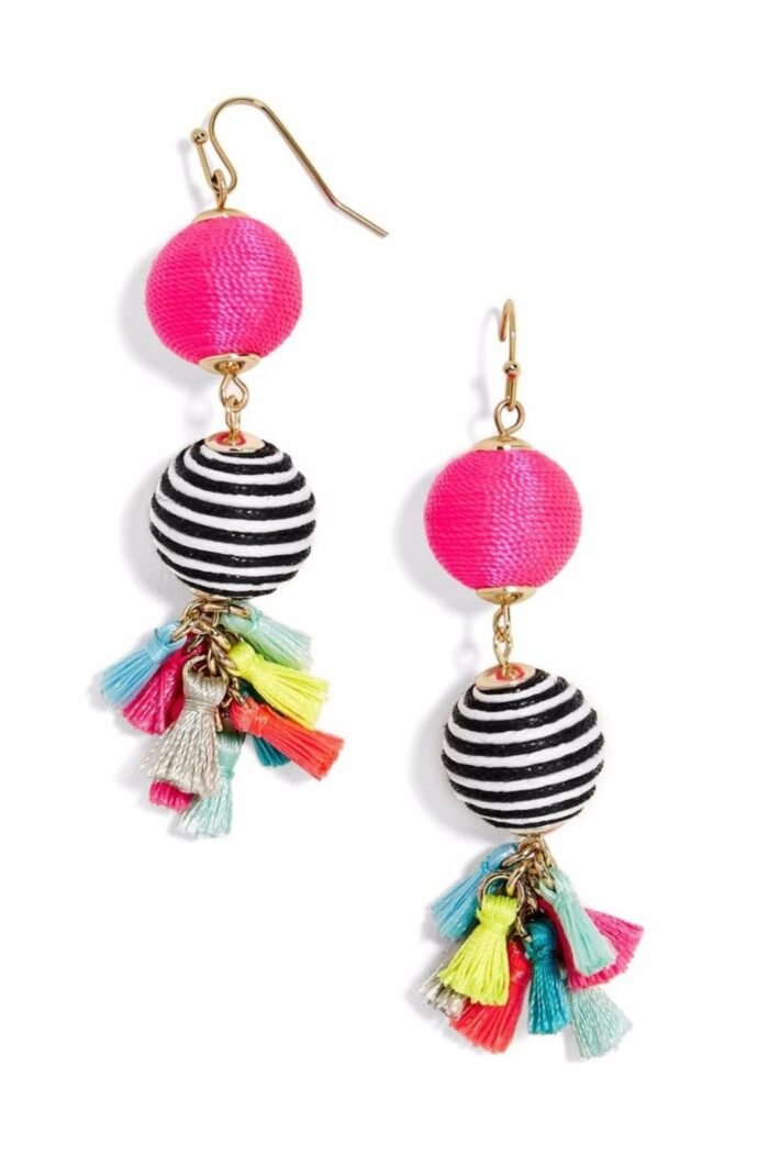 Weave Contrast Ball Tassel Earrings - Image 1